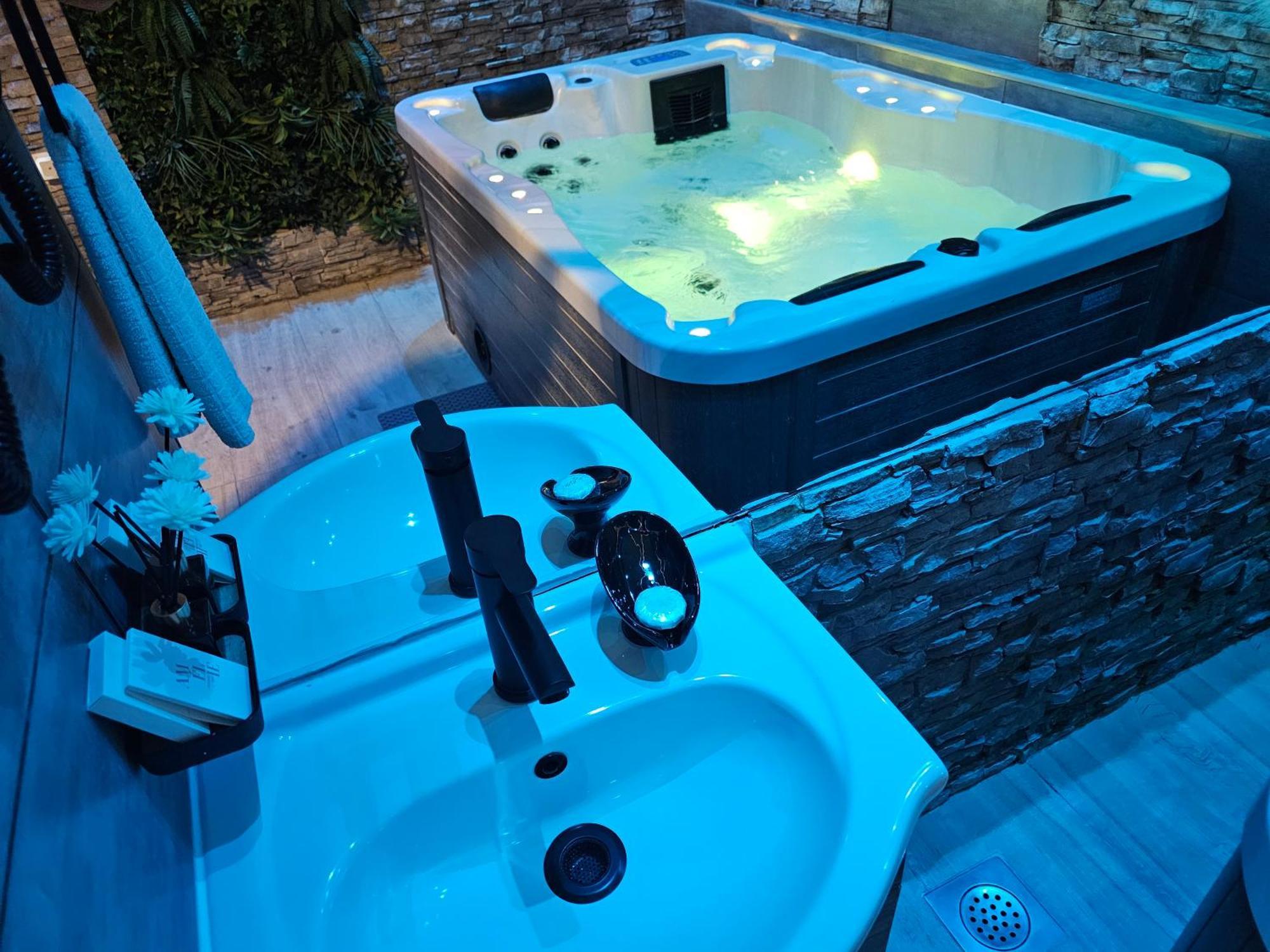 Glamour Wellness